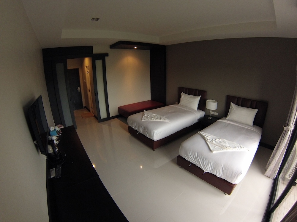 Villa Thiwa Hotel 6/19