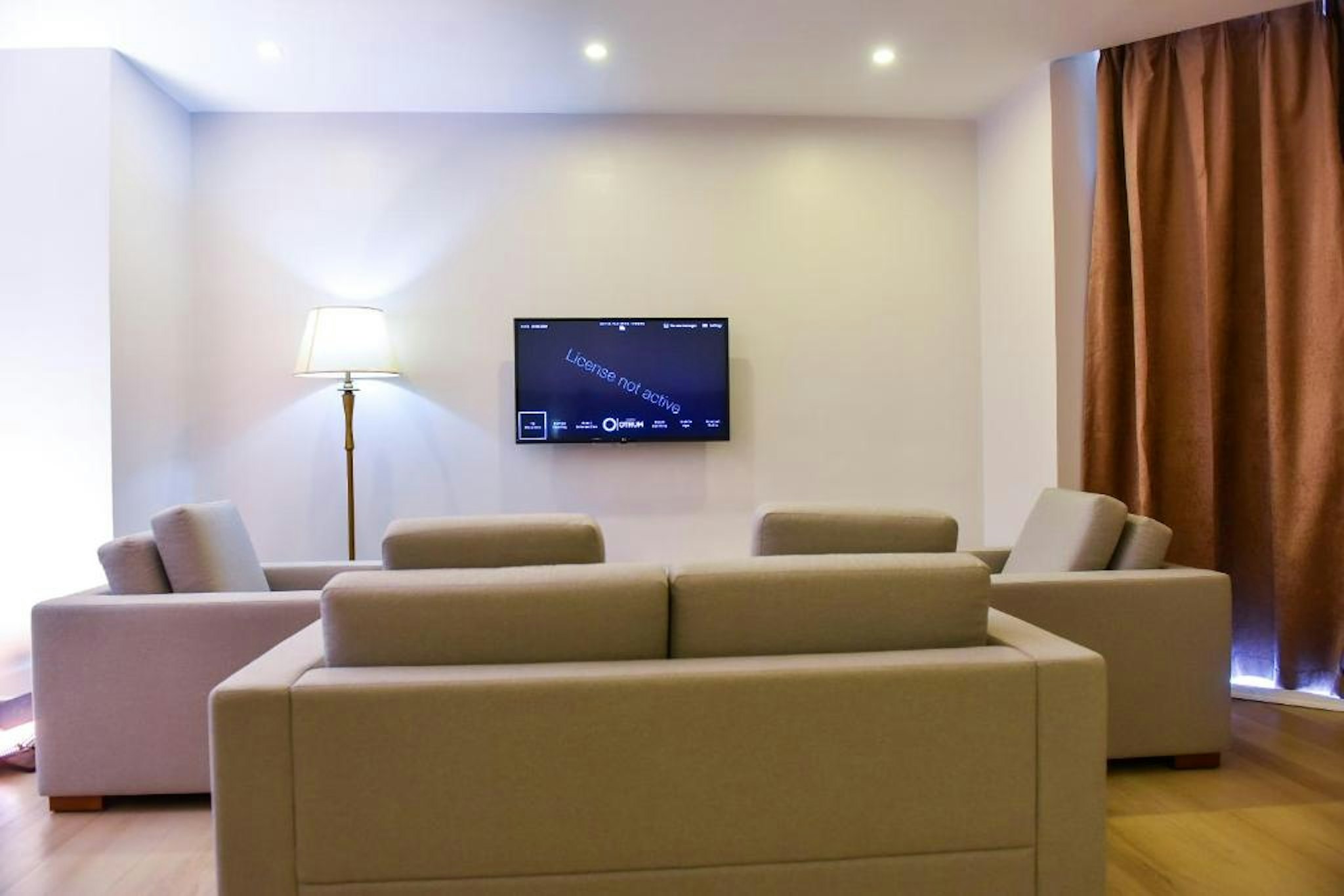 Admas Grand Hotel 25/33