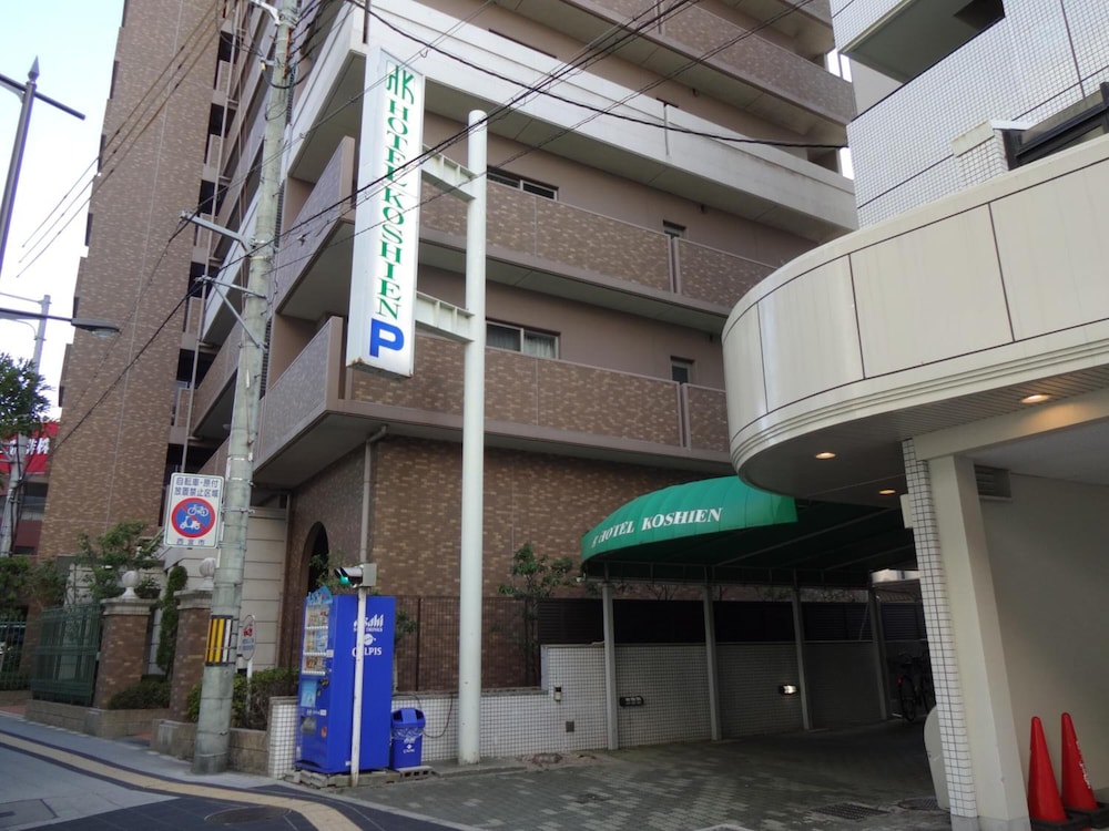 Hotel Koshien 4/37