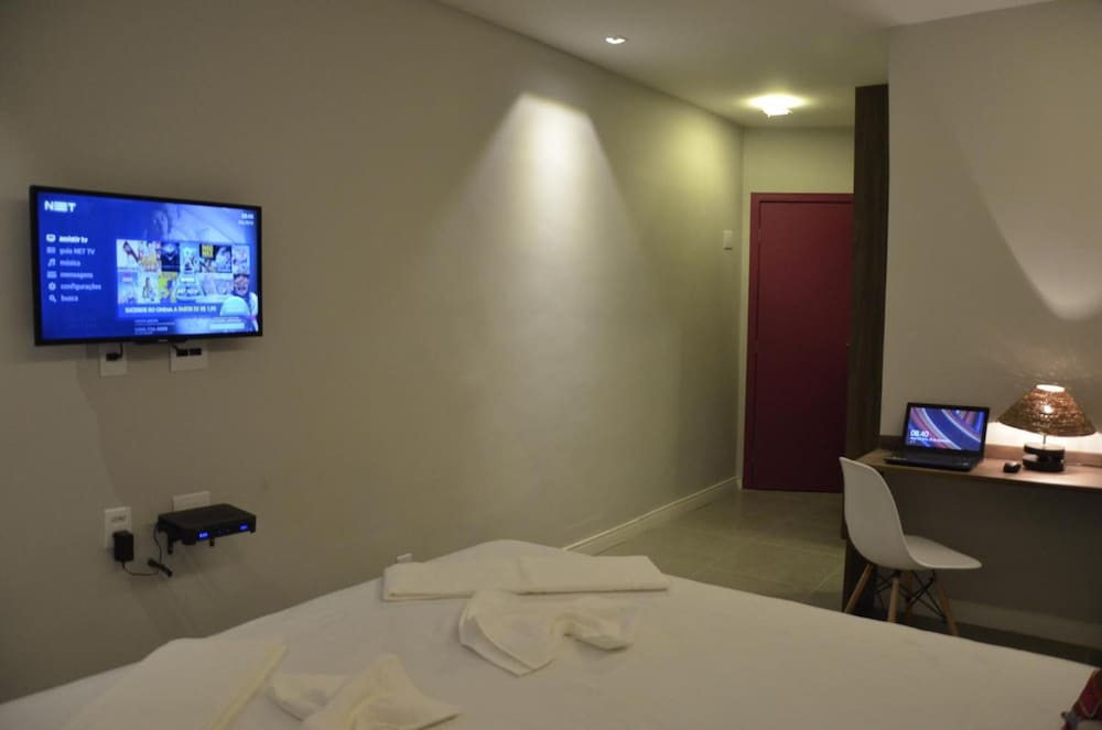 ICARAI SUITES 13/63