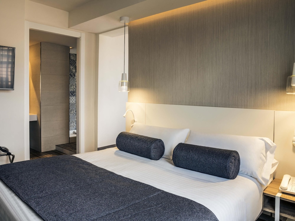 Mercure Barcelona Condor 24/75