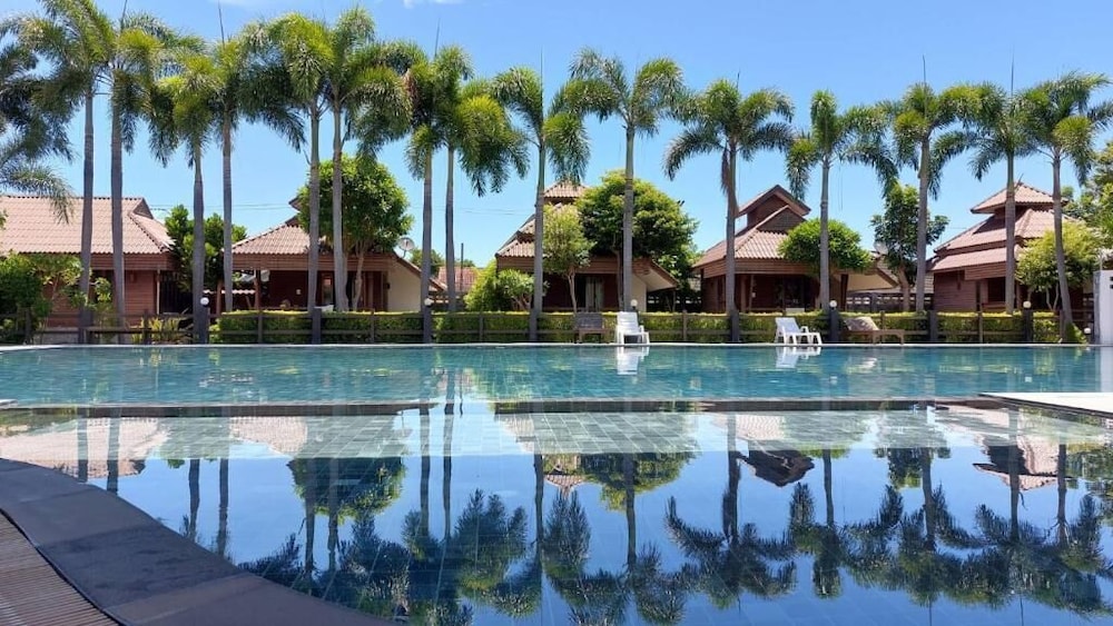 Ruen Purksa Resort 41/43