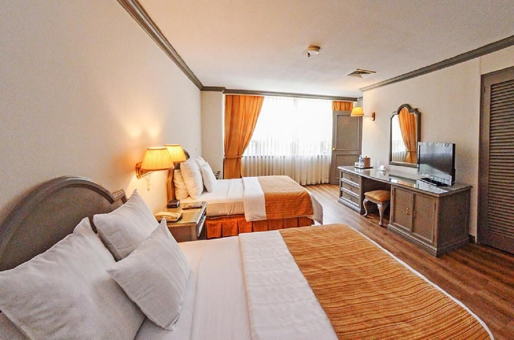 Hotel Santander Plaza 7/60