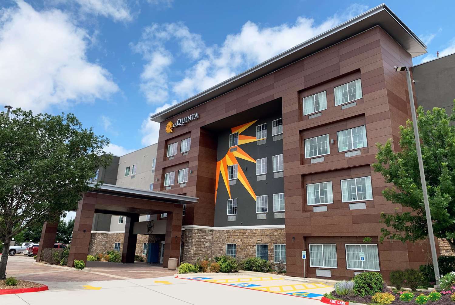 La Quinta Inn & Suites by Wyndham Schertz 2/34