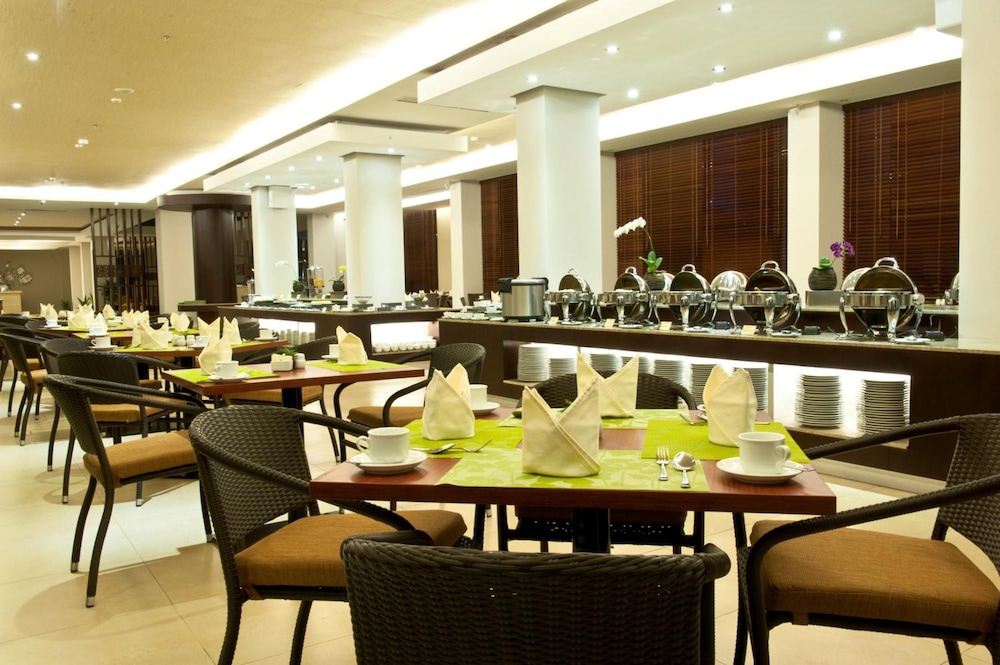 Hotel Surya Yudha Purwokerto (Ex. Hotel Santika Purwokerto) 27/35