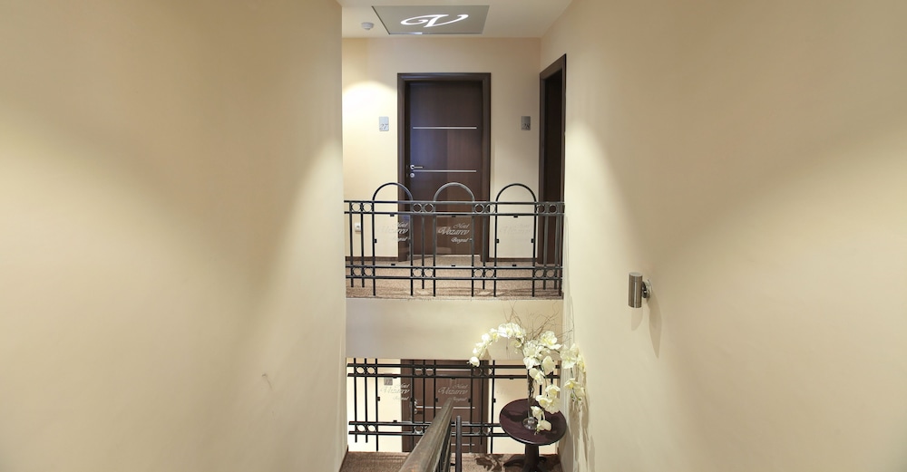 Garni Hotel Vozarev 37/67