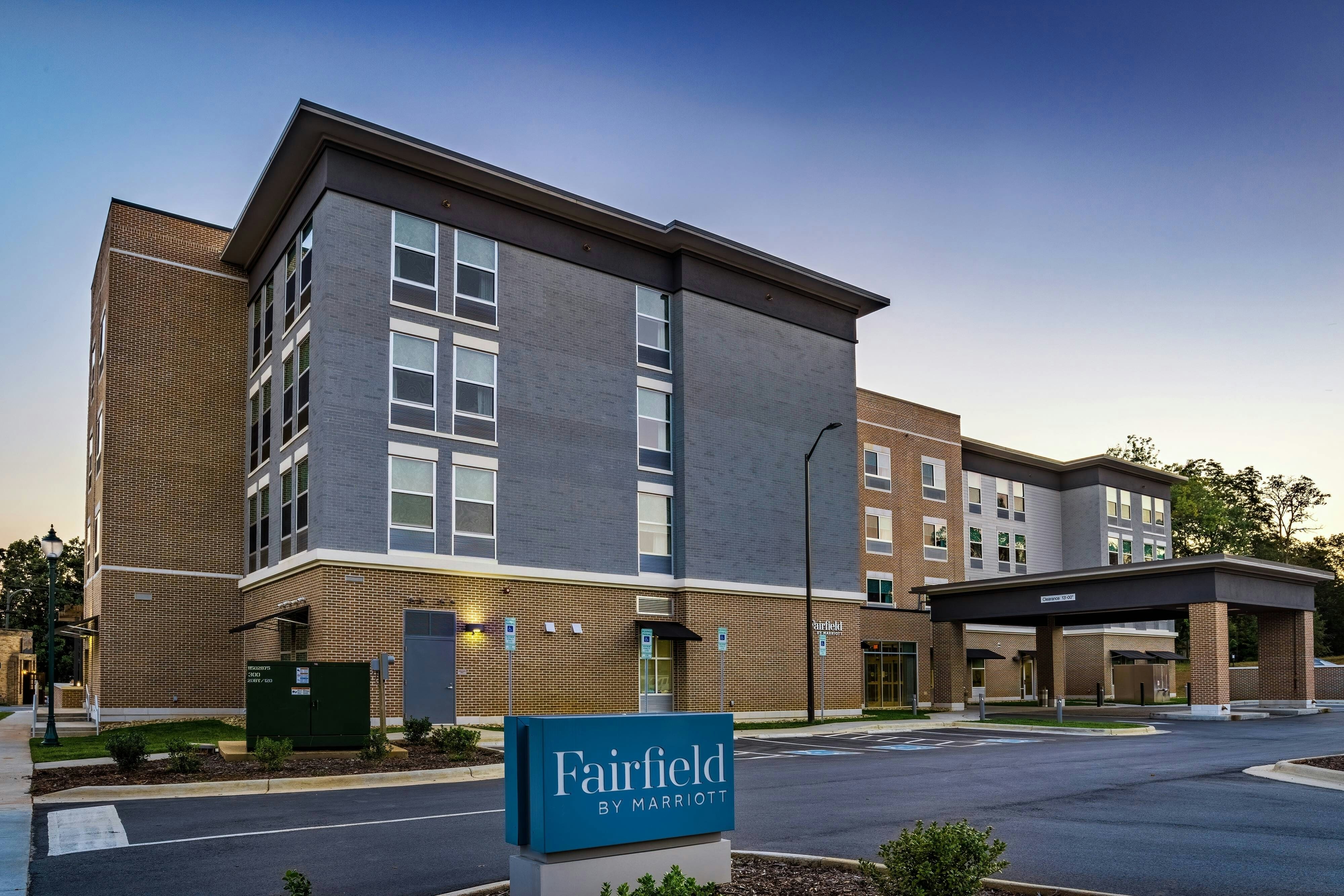Fairfield Inn & Suites by Marriott Morganton Historic Downtown 2/13