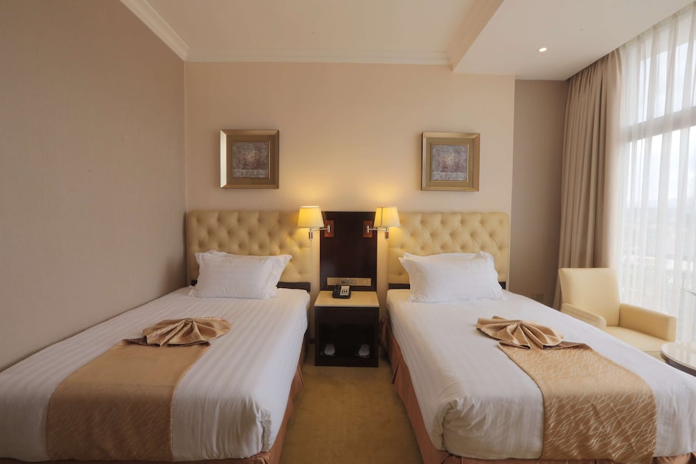 Getfam Hotel 5/60