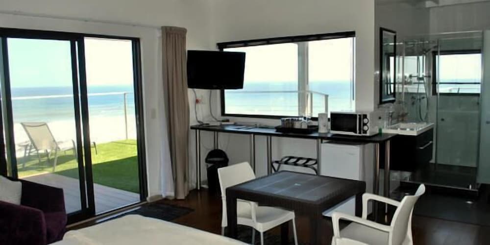 Wilderness Beach Resort 25/37