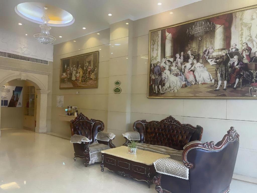 Vienna Hotel (Shenzhen Guanguang Road Foxconn) 52/58