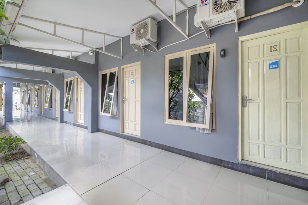 Hotel O Prambanan Near Prambanan Temple 4/41