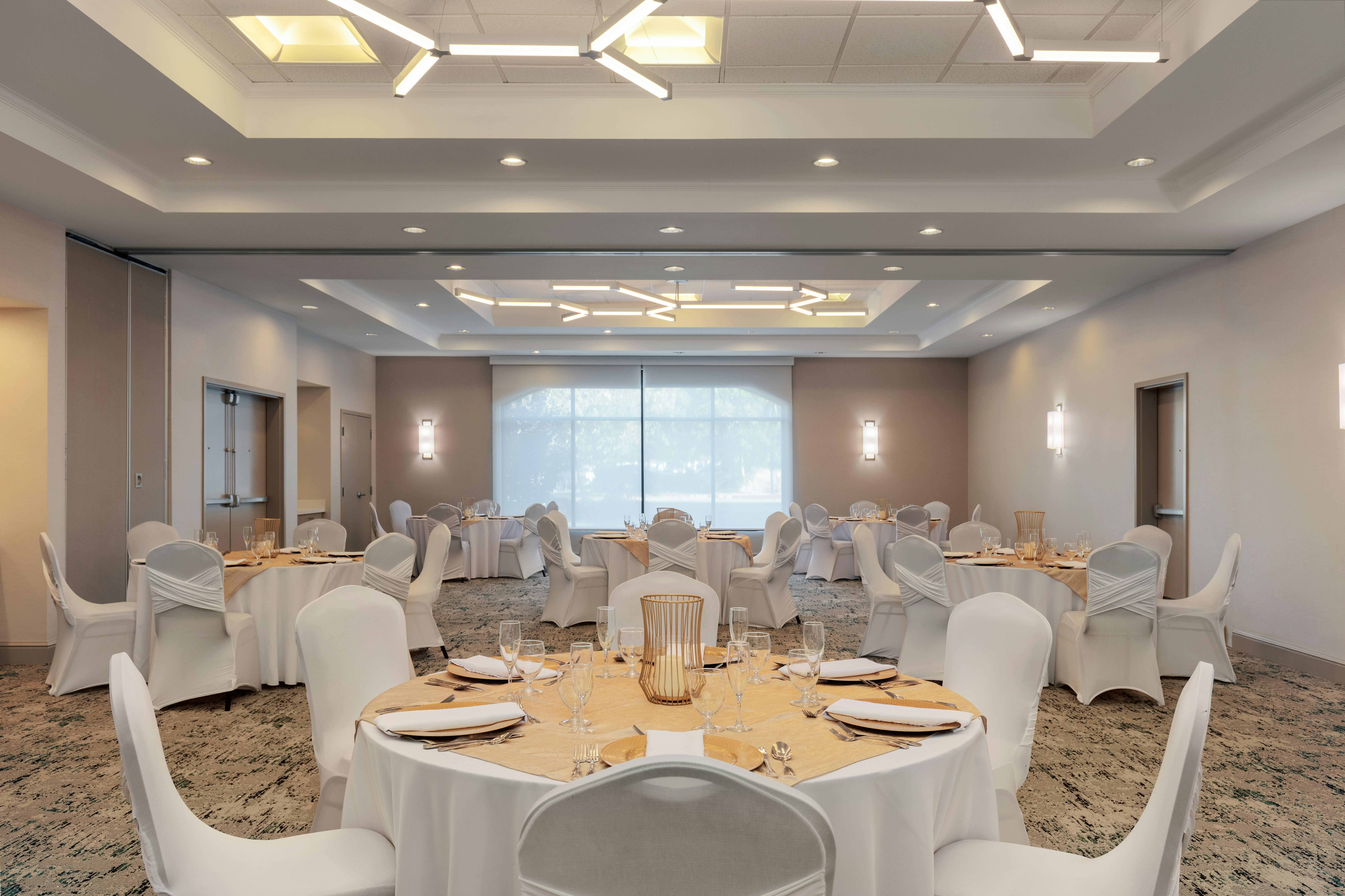 Hilton Garden Inn Palmdale 53/64