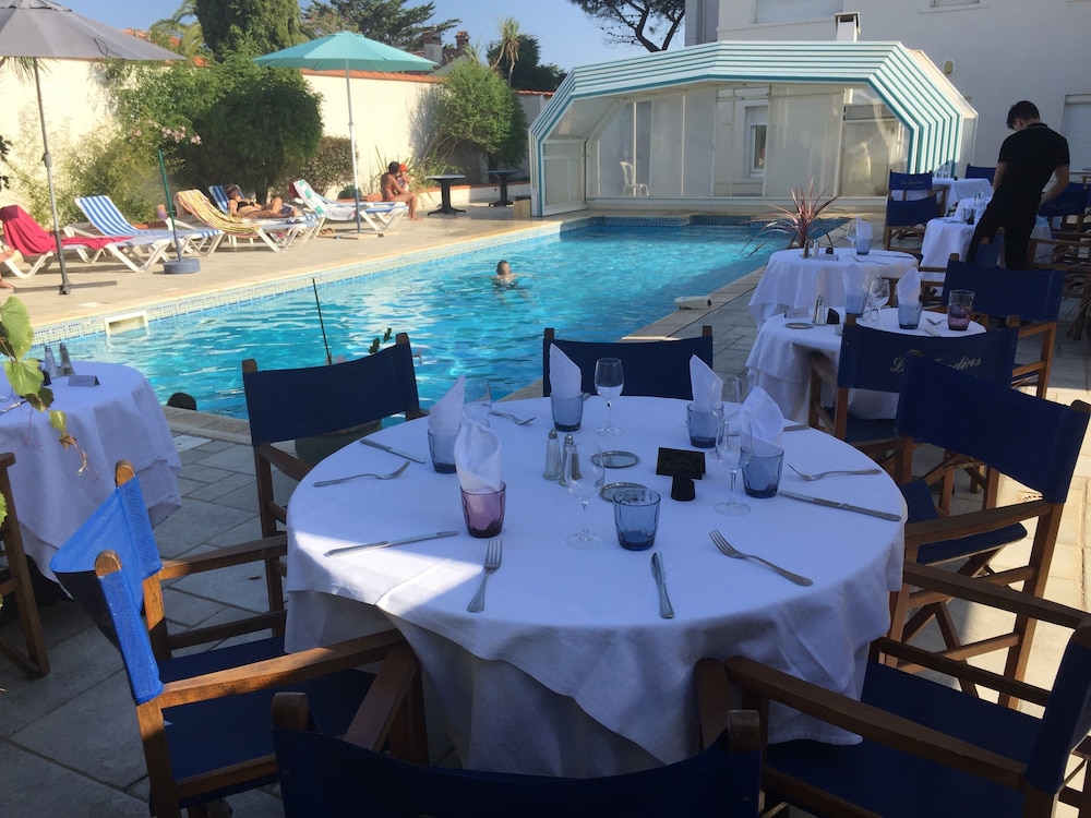 Hotel Le Galion 48/65