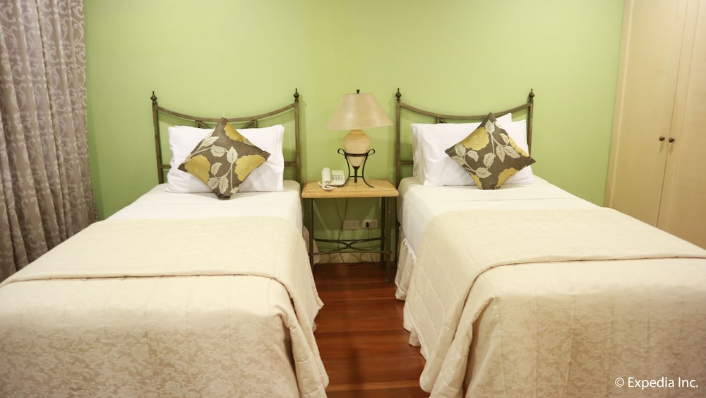 Sophia Suites Residence Hotel 14/45