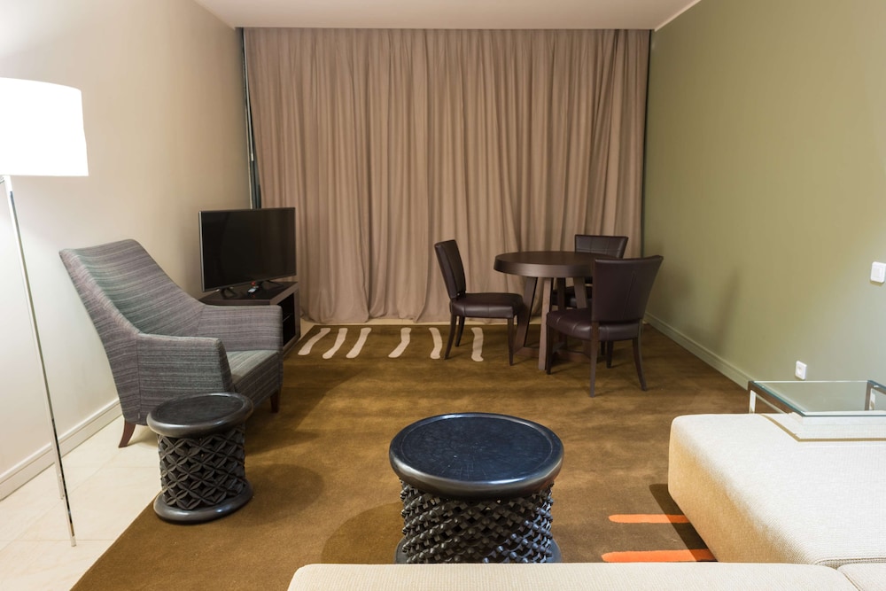 Noom Hotel Dakar Sea Plaza, a member of Radisson Individuals 63/75