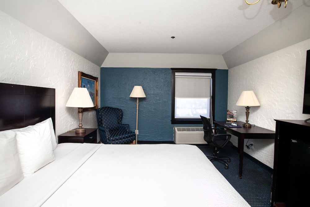 Room, King Bed