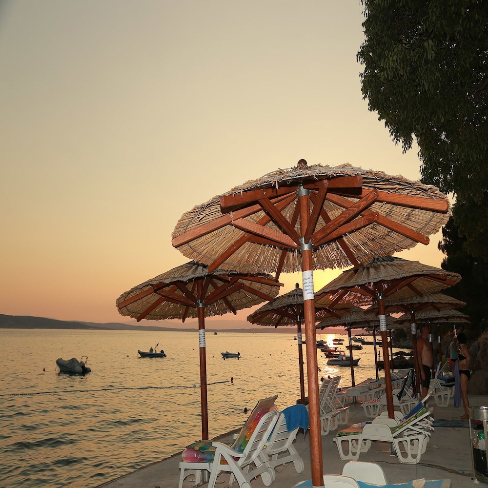 Hotel Marina 44/51
