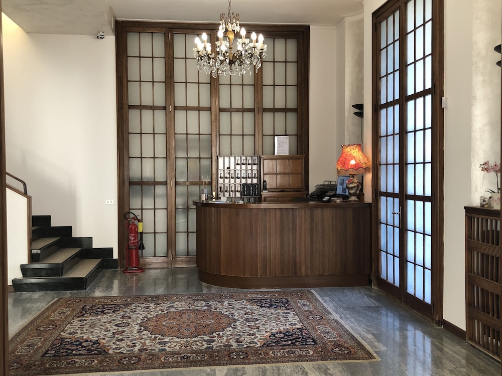 Hotel La Fontana 5/76