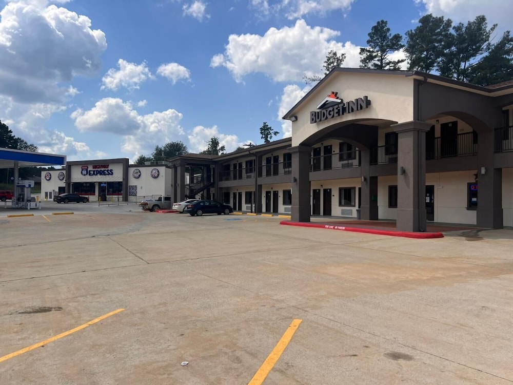 Budget inn by Oyo San Augustine 57/70