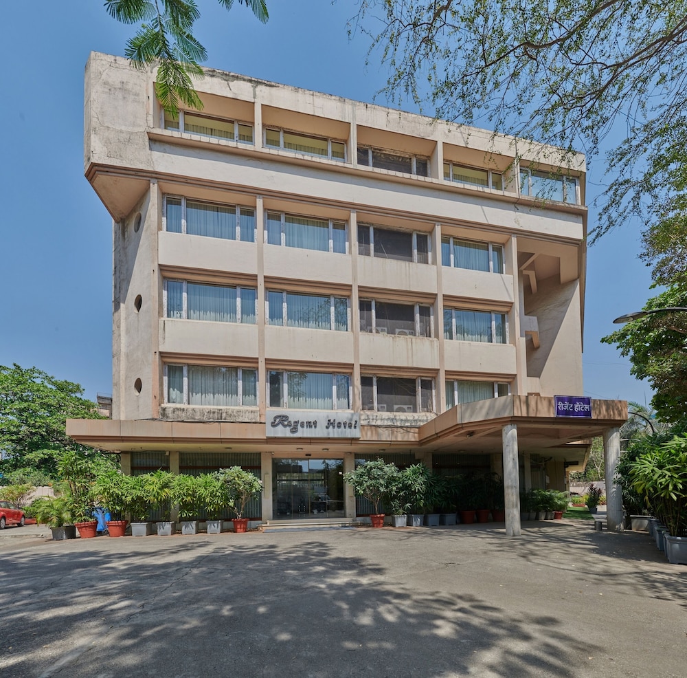 Regent Hotel Andheri 2/22