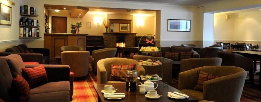 Dunollie Hotel 29/50