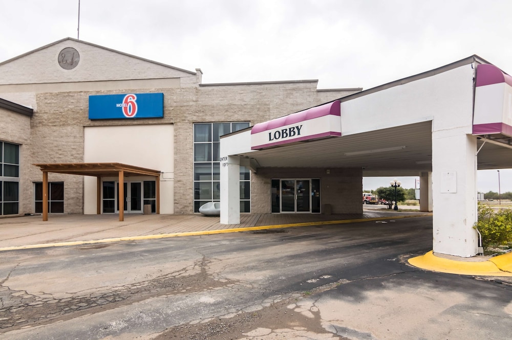 Motel6 Snyder, TX 48/59
