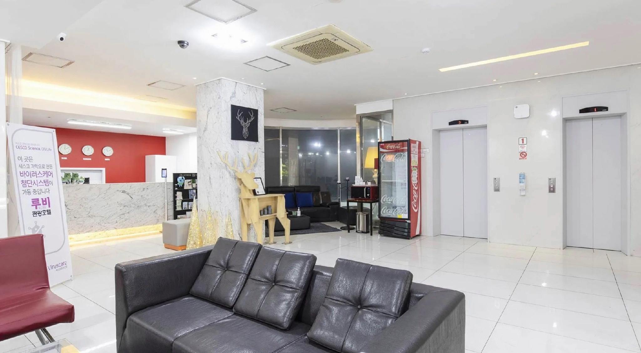 G Tourist Hotel 38/53
