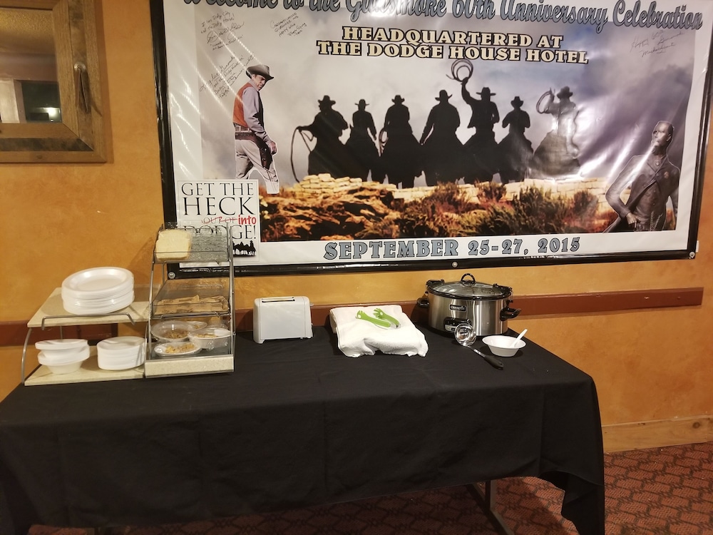 restaurant-cafeteria