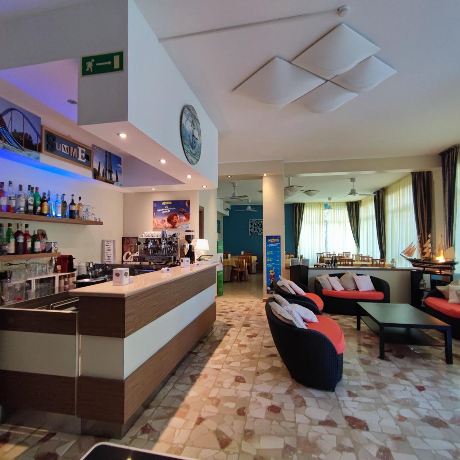 Hotel Sayonara 11/50