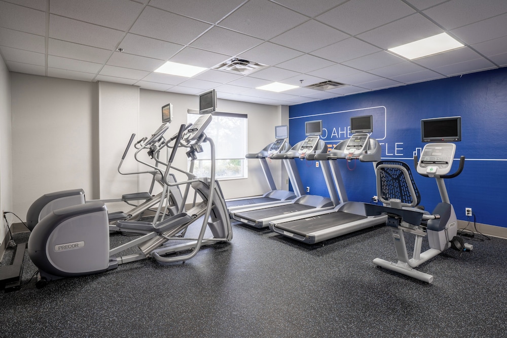 Holiday Inn Express Hotel And Suites Orange City 37/63