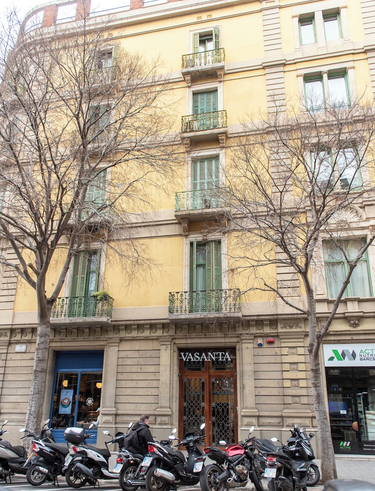 Vasanta Hotel Boutique 1/50