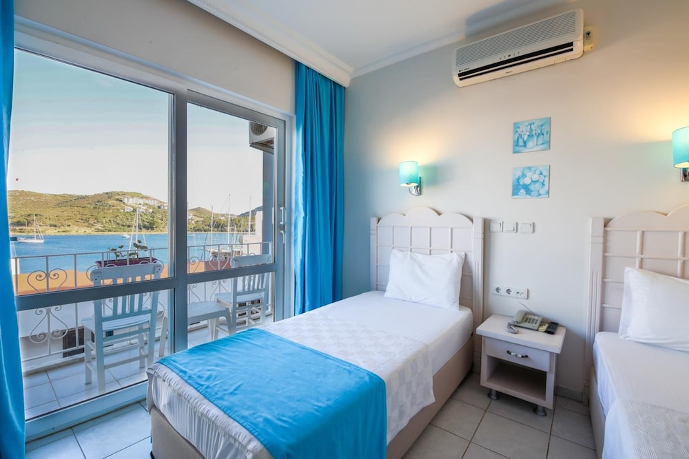 Bora Hotel 22/49