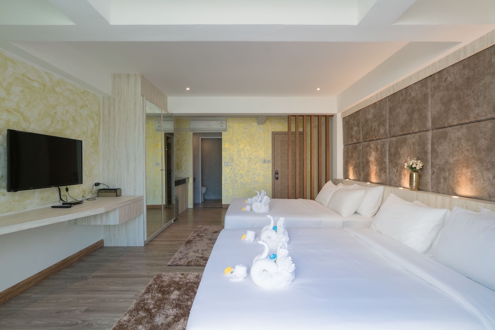 Destinaation Patong Boutique By The Sea 19/55