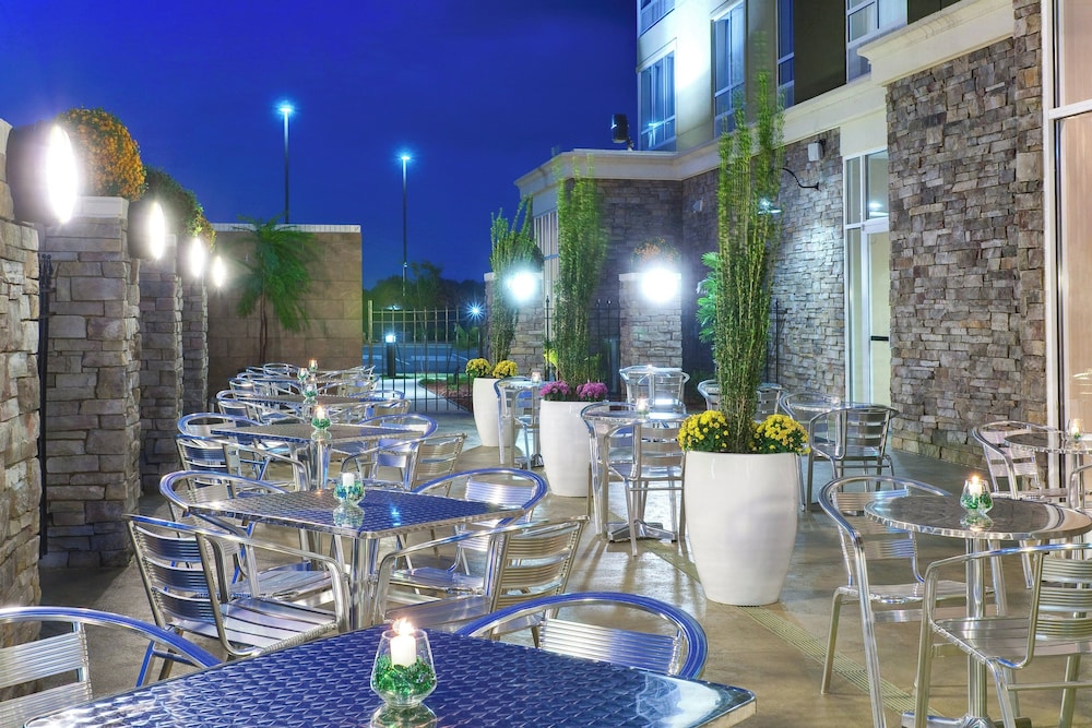 Holiday Inn Southaven Central Memphis 50/66