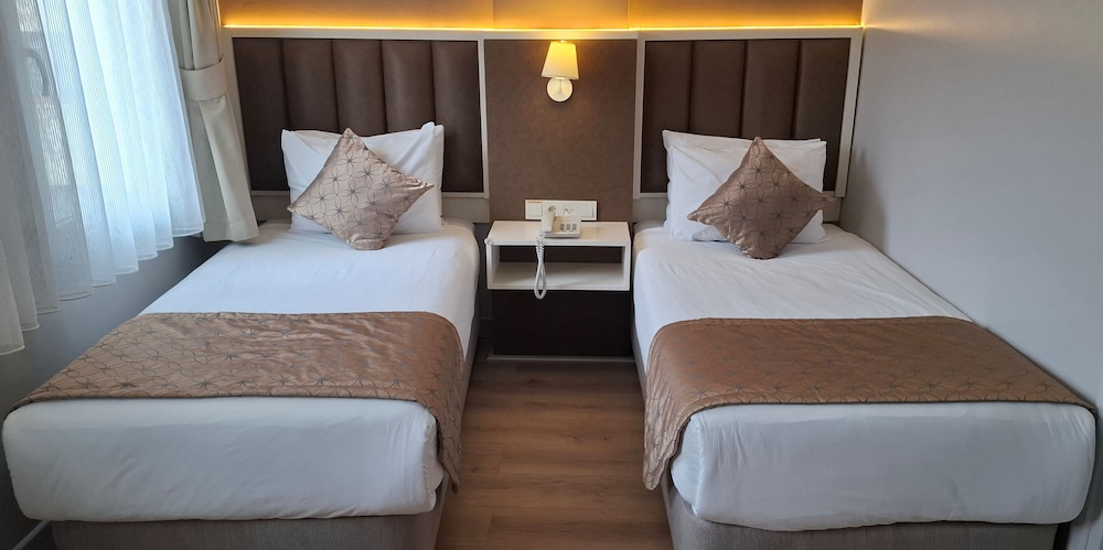 Sureyya Hotel 20/50