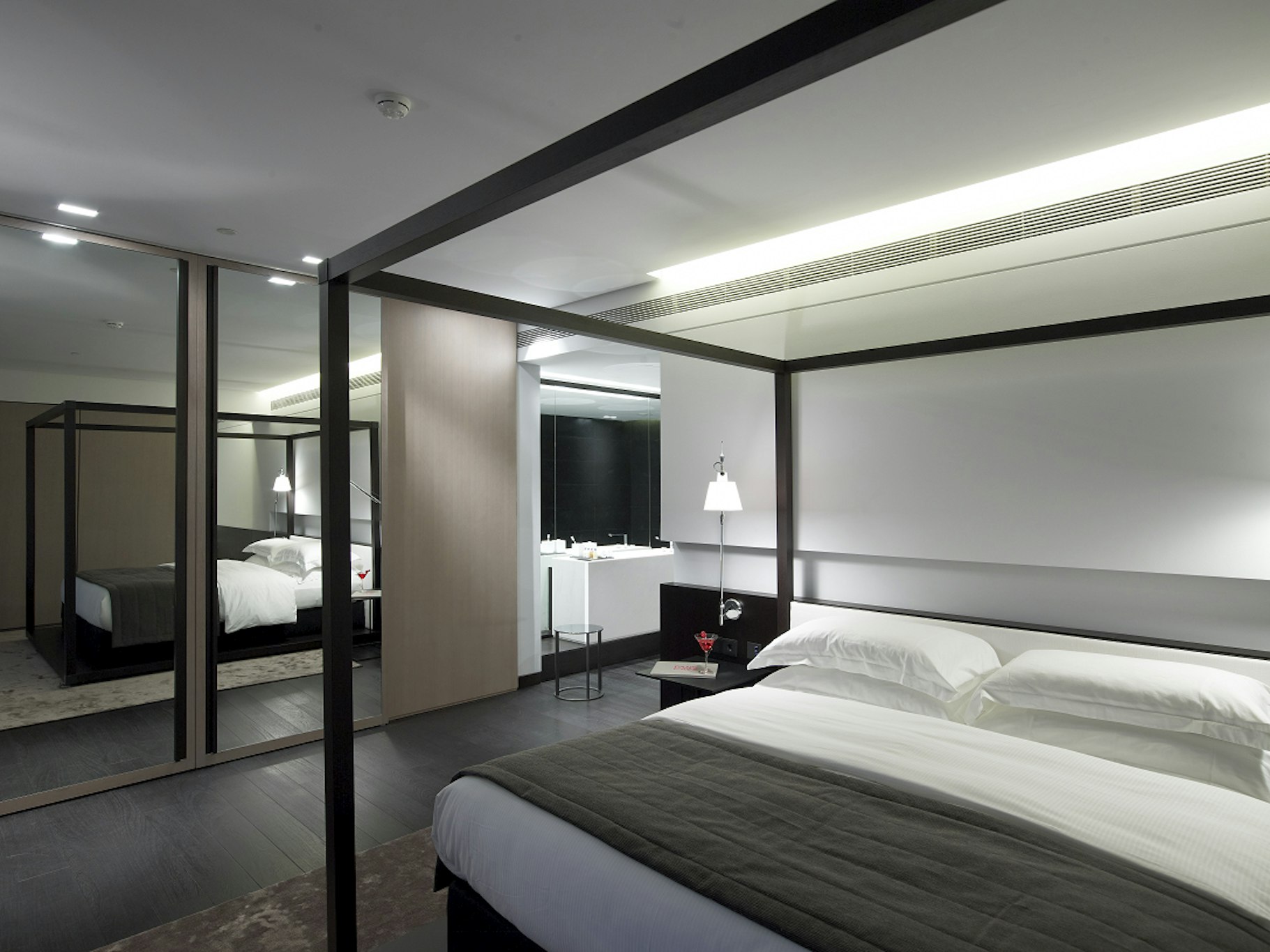 The Met Hotel, a Member of Design Hotels 14/53