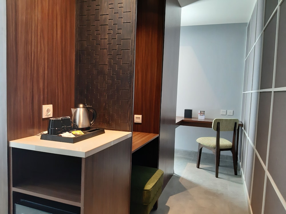 Swiss-Belinn Bogor 46/57