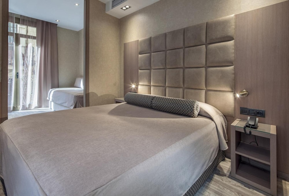 Hotel Suizo 18/55