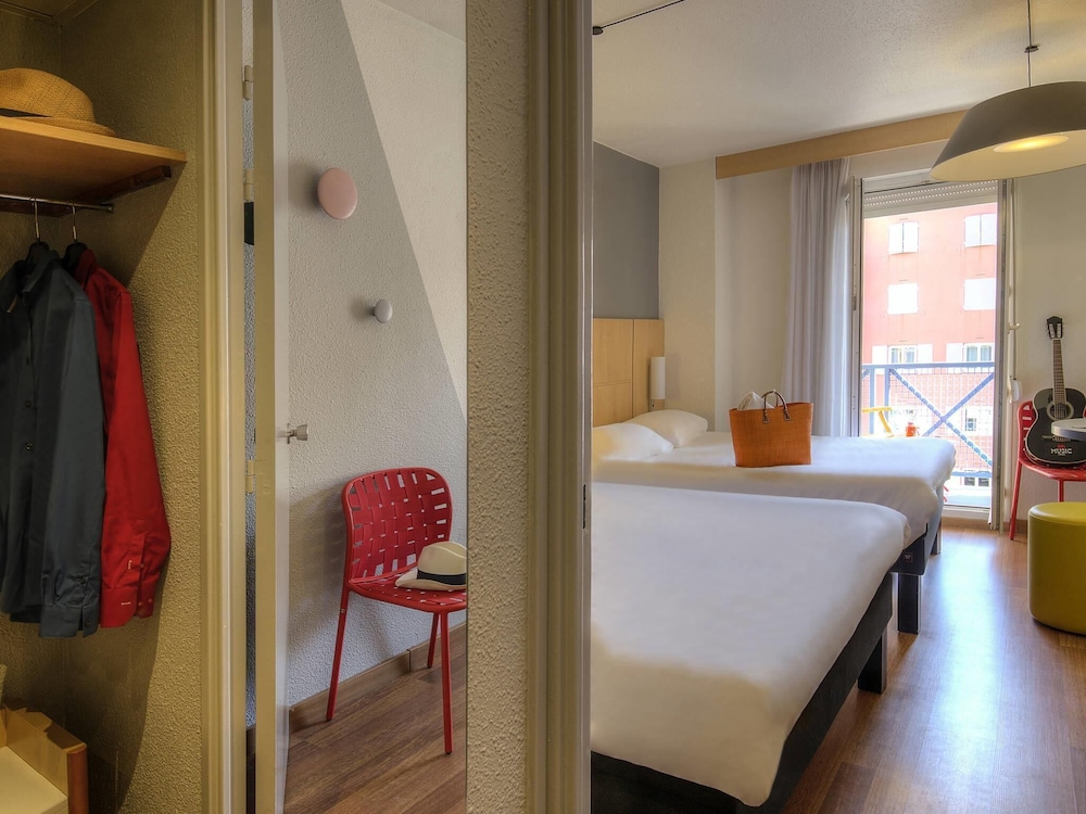 Ibis Hyeres Centre 14/50