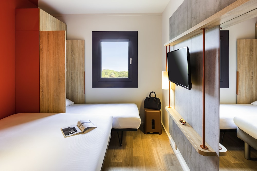 ibis budget Geneve Saint Genis Pouilly 12/53