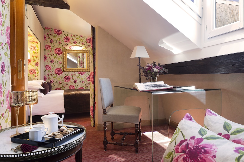 Hotel Saint Paul Rive Gauche 43/49