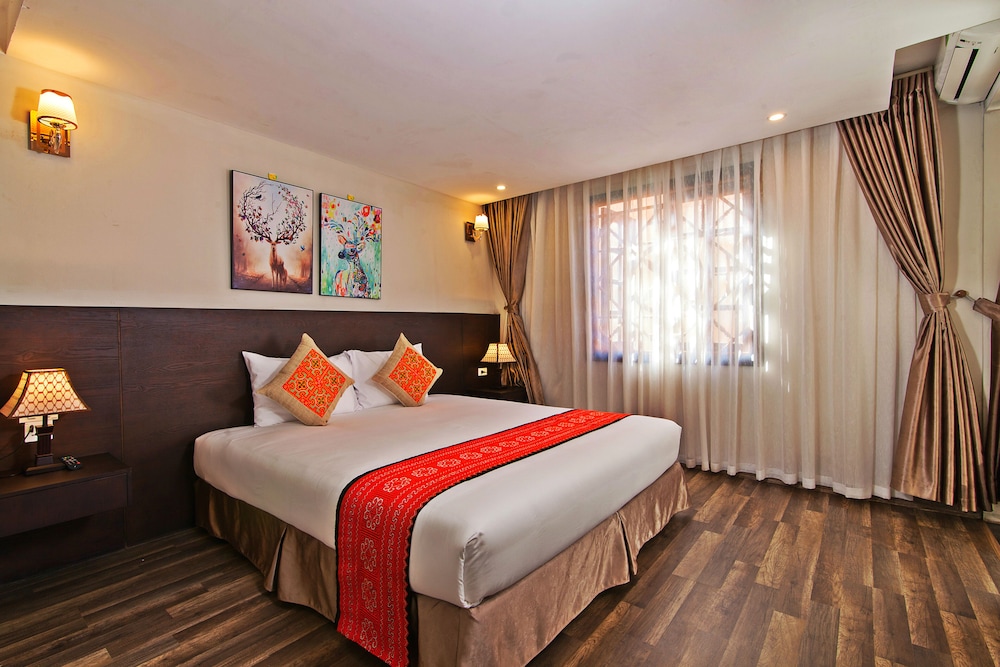 2 BEDROOMS, FAMILY SUITE