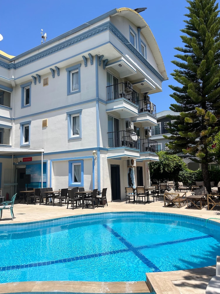 Gozde Hotel 3/49