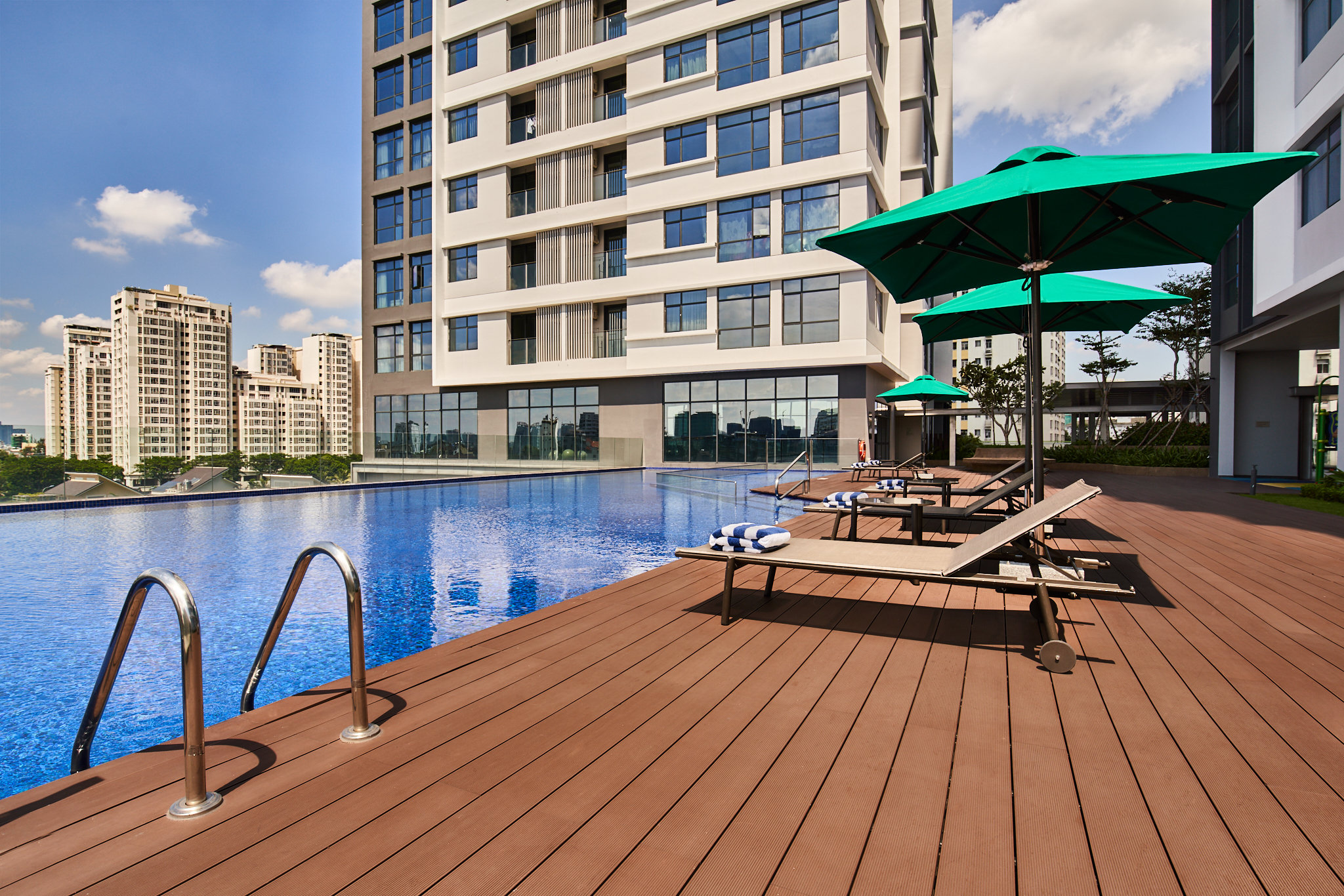Oakwood Residence Saigon 44/49
