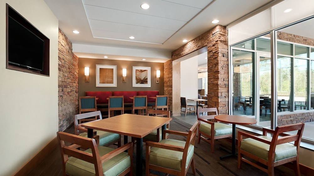 Hyatt Place Houston / The Woodlands 34/64