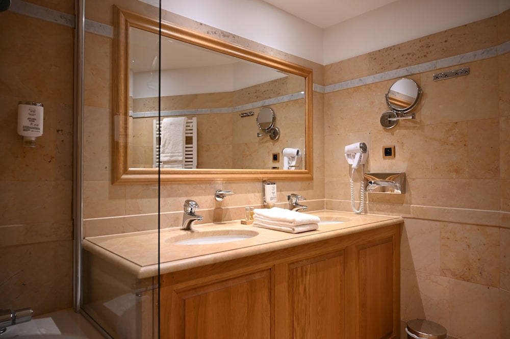 Le Rempart Hotel 29/30