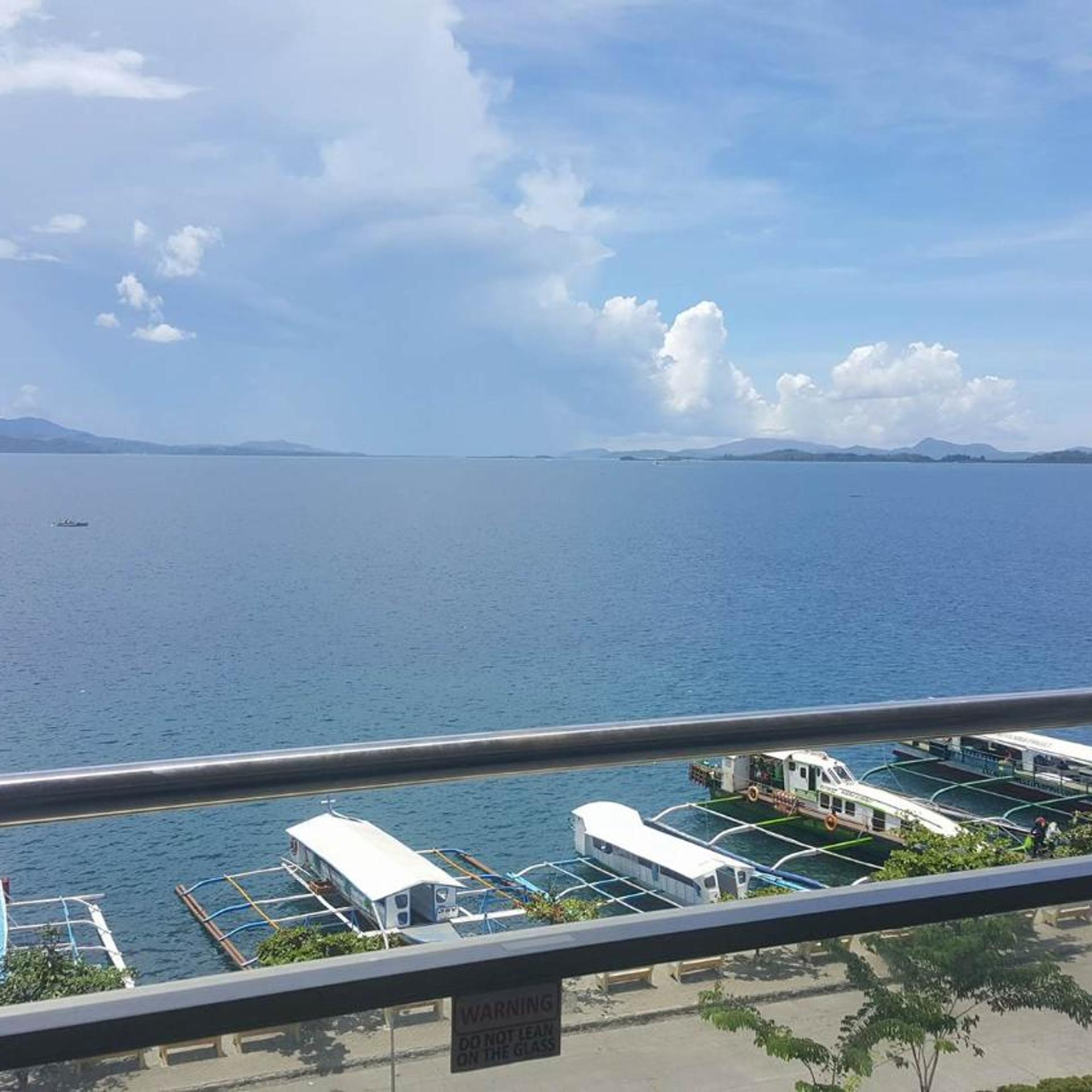 Hotel Tavern Surigao 52/57