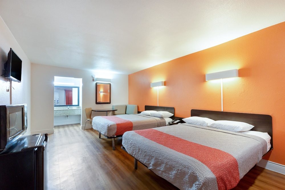 Motel6 Houston Tx East 19/54