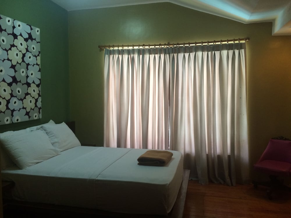The Purple Tree Bed & Breakfast 16/36