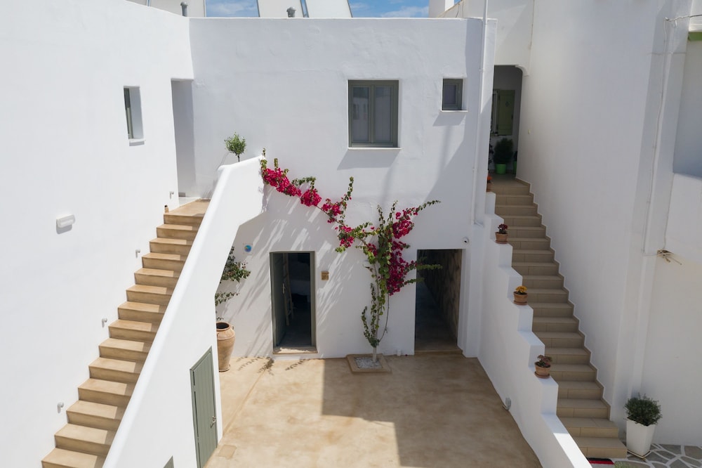 Bohemian Luxury Boutique Hotel - Adults Only 46/50